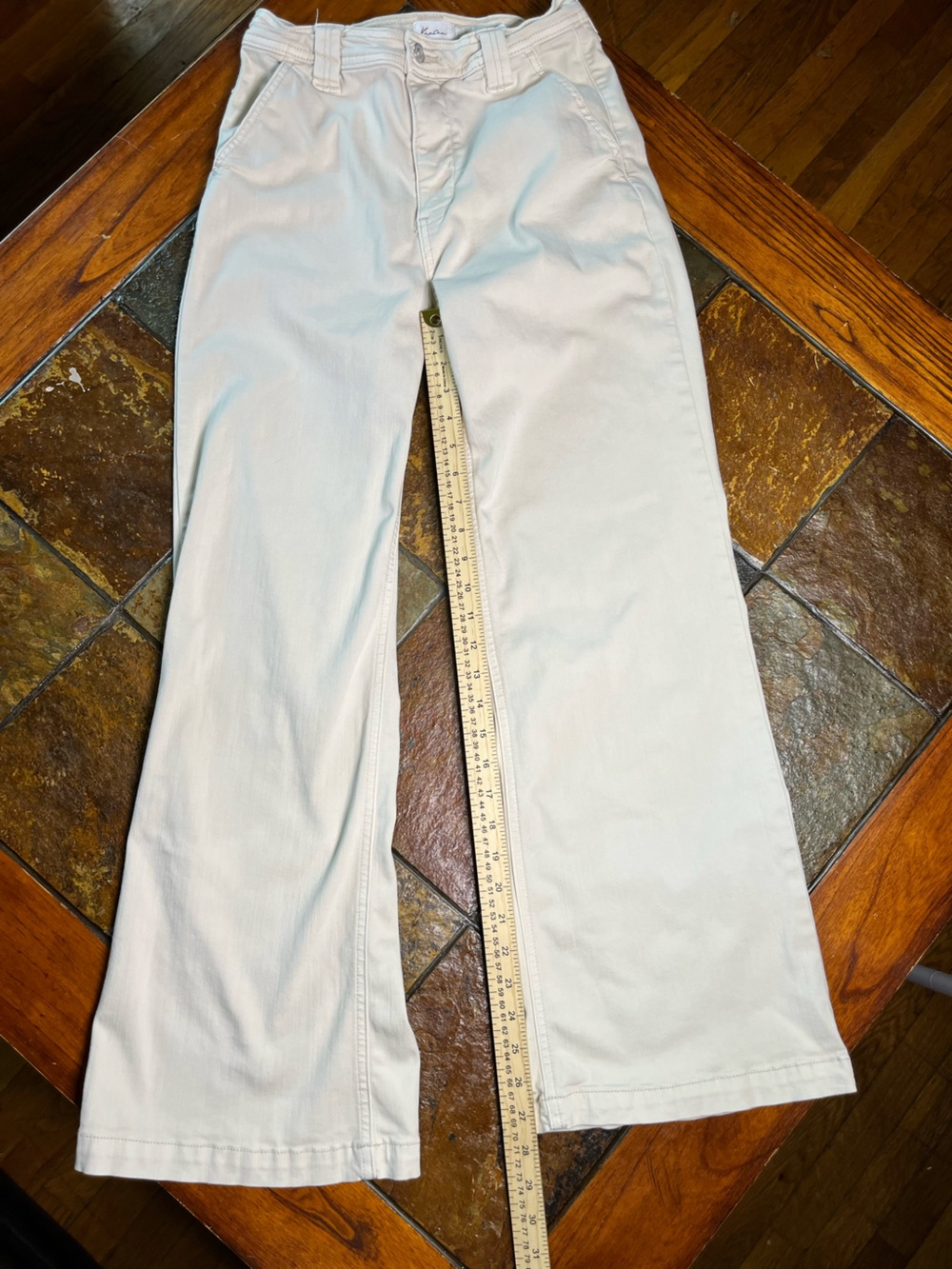 KanCan Light Cream Flare-Size 5/26